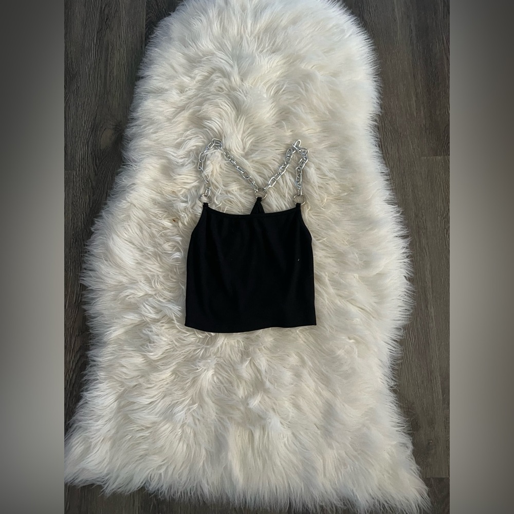 Black with chain tank top